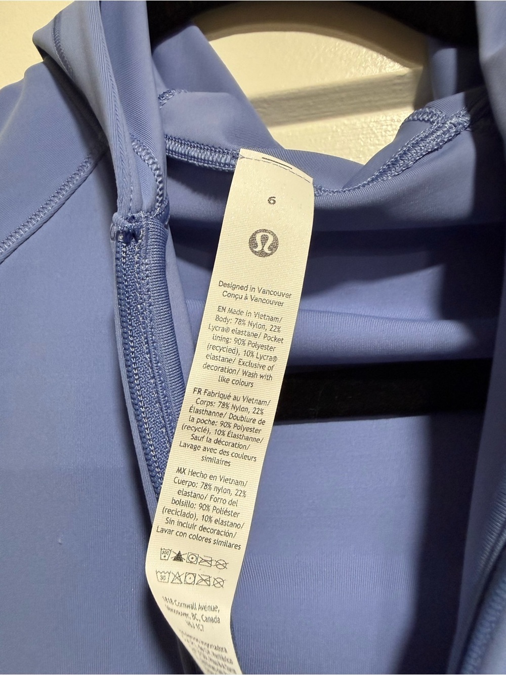 Women's Lululemon Wundertrain Hooded Zip Jacket - Blue - Picture 2 of 3
